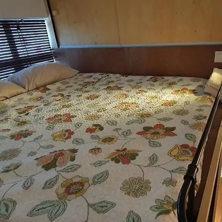 Tiny Home Miri Exterior photo